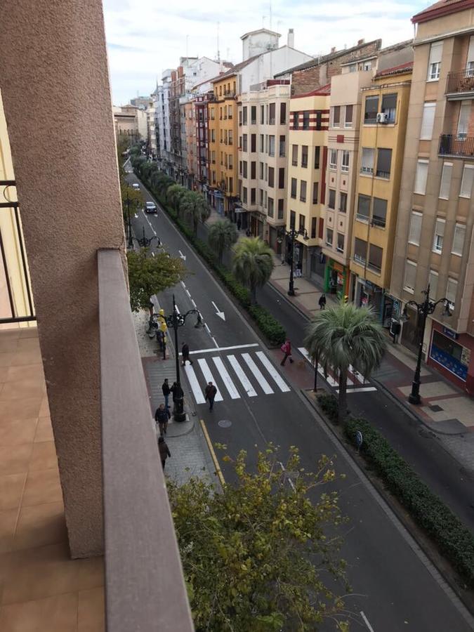 Az El Balcon De Conde De Aranda Appartement Zaragoza Buitenkant foto