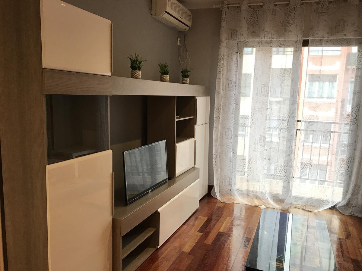 Az El Balcon De Conde De Aranda Appartement Zaragoza Buitenkant foto