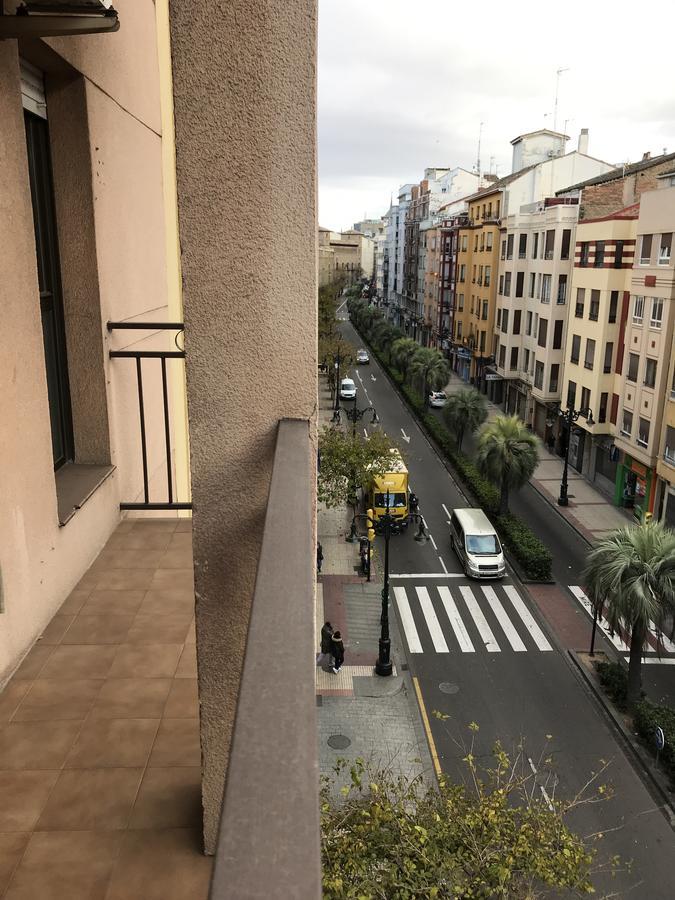 Az El Balcon De Conde De Aranda Appartement Zaragoza Buitenkant foto